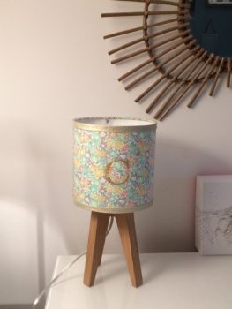 magasin luminaire lampe quadripode liberty vert C lyon
