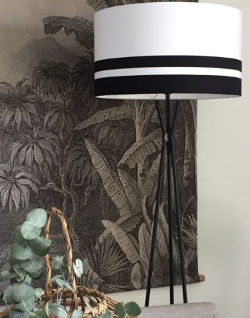 magasin luminaire lyon lampadaire abat jour blanc noir decoration interieur design épuré