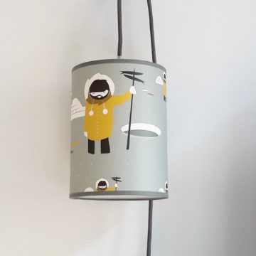 magasin luminaire lyon lampe baladeuse chevet bureau chambre enfant univers polaire inuit esquimeau moutarde gris