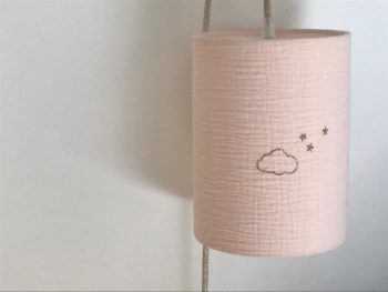 magasin luminaire lyon lampe baladeuse double gaze coton abat jour chambre enfant decoration chevet rose nude nuage paillete cuivre cordon lin