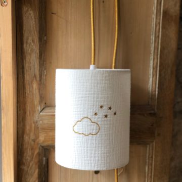 magasin luminaire lyon lampe baladeuse abat jour double gaze coton decoration chambre enfant chevet nuage pailleté doré