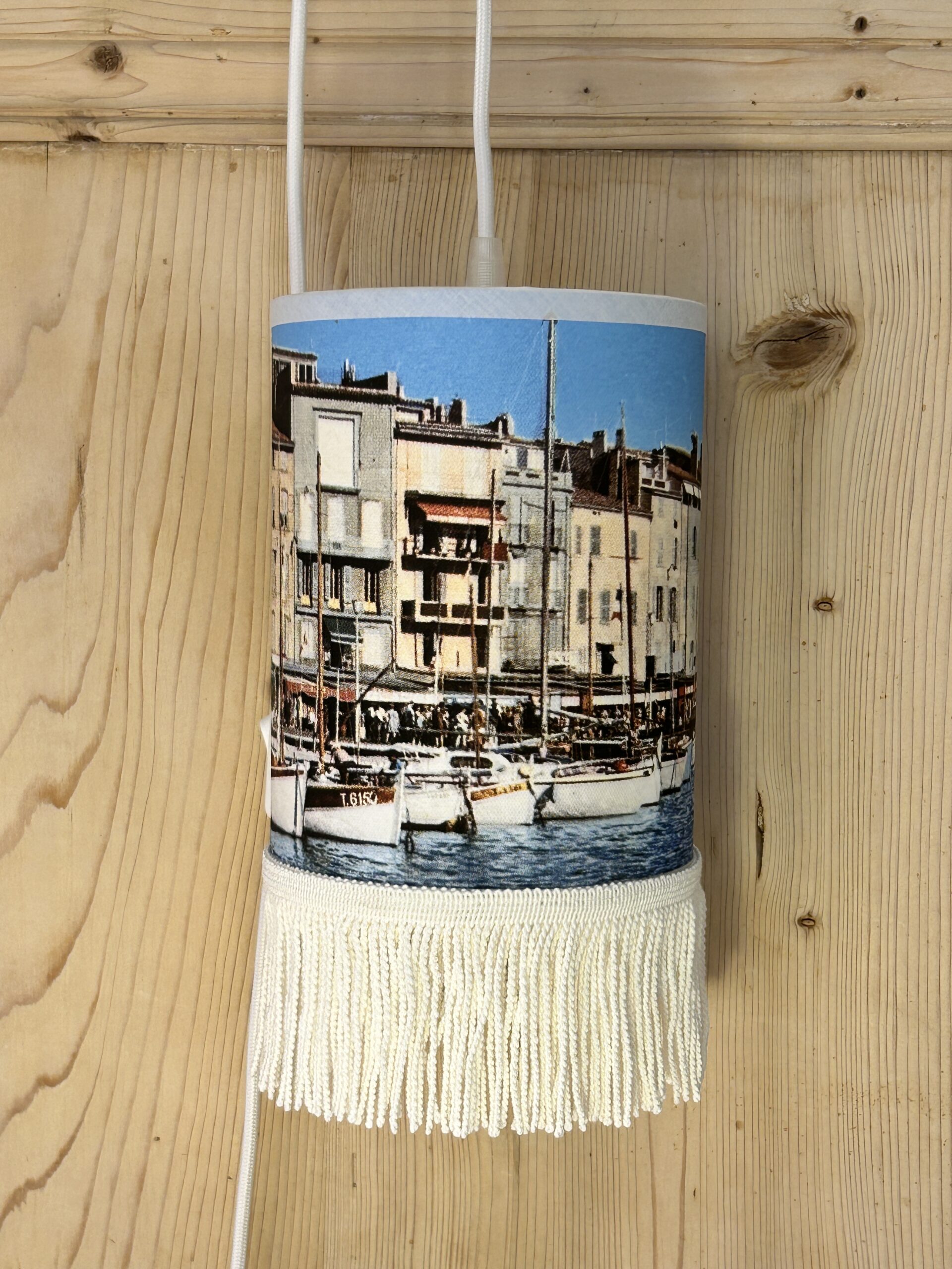magasin luminaire lyon lampe baladeuse port de Saint Tropez decoration vintage annee 70